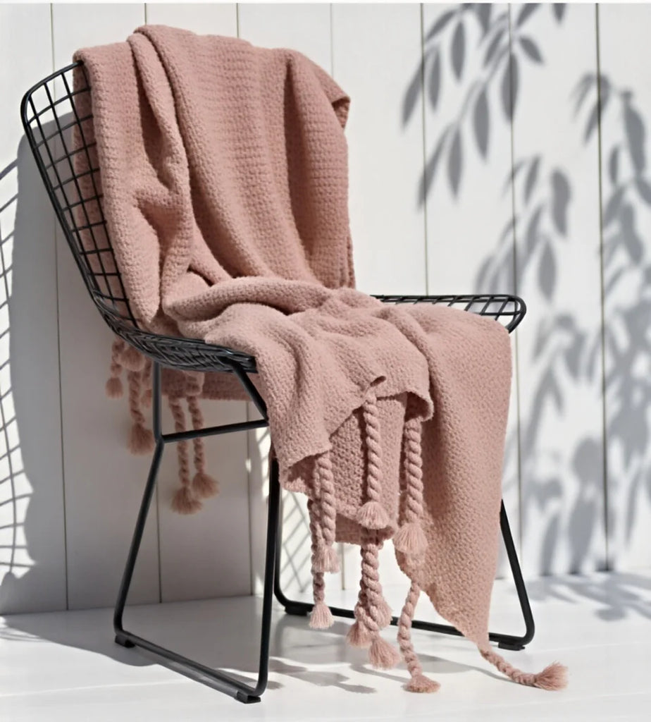 Throw Blanket – Blush – 4 X 2 in