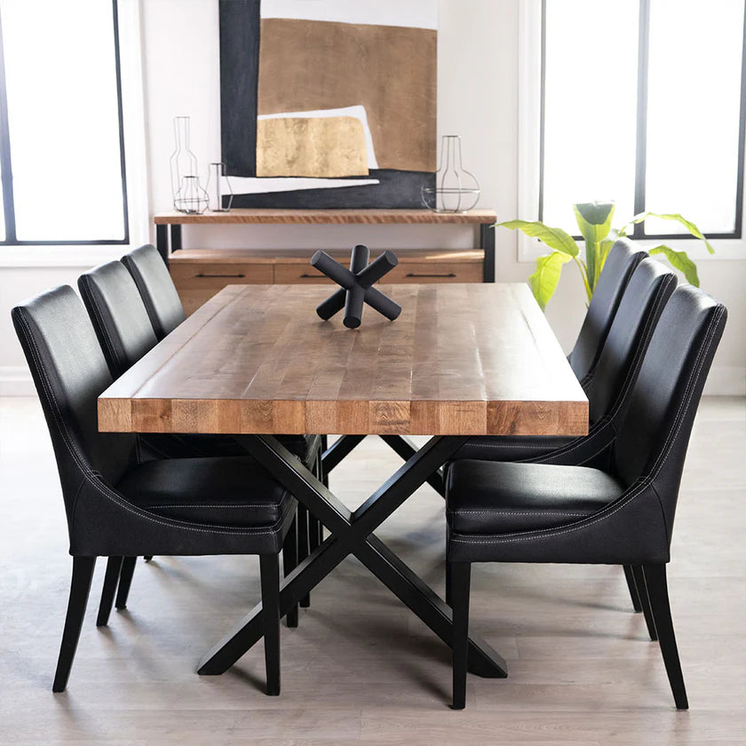 Table de salle à manger en cerisier ambré