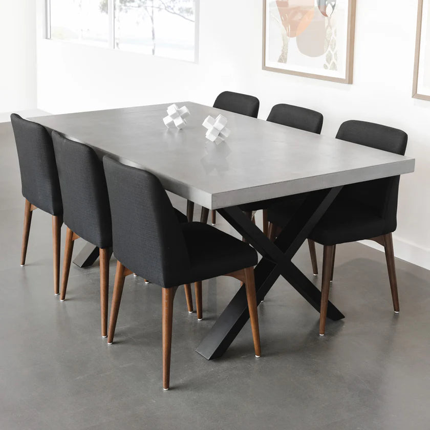 Table de salle à manger en béton de galets pour 8 personnes